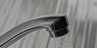 Wasserhahn reparieren