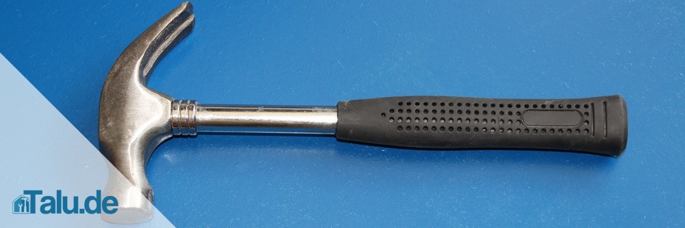 Hammer vorsichtig einsetzen