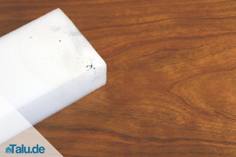 Parkett ausbessern - Kratzer und Dellen entfernen - Talu.de