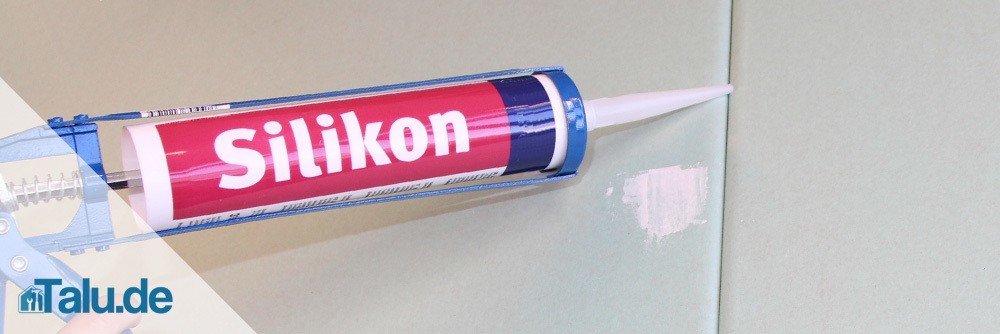 Wandfugen mit Silikon oder Acryl auffüllen