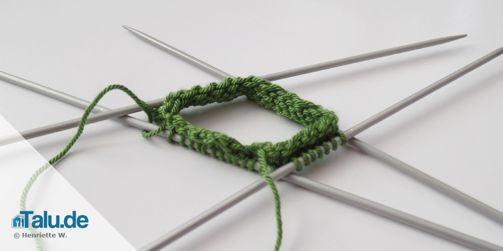 Eierwärmer stricken: der Anfang