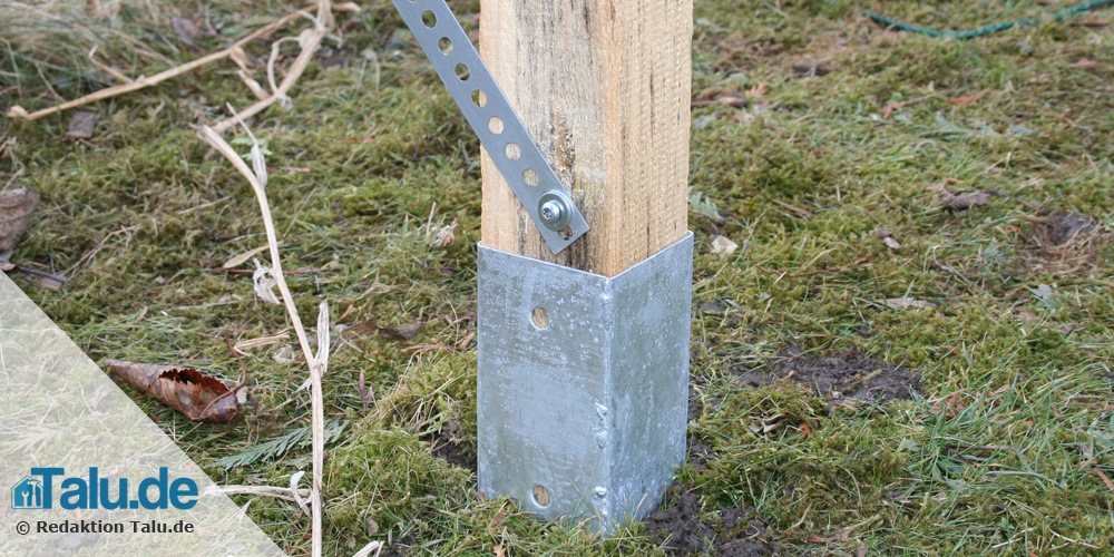 Holzpfosten setzen