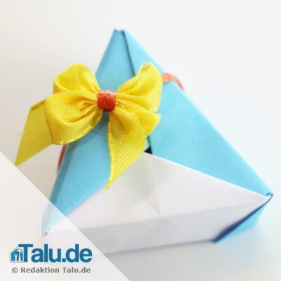 Geschenkschleife binden