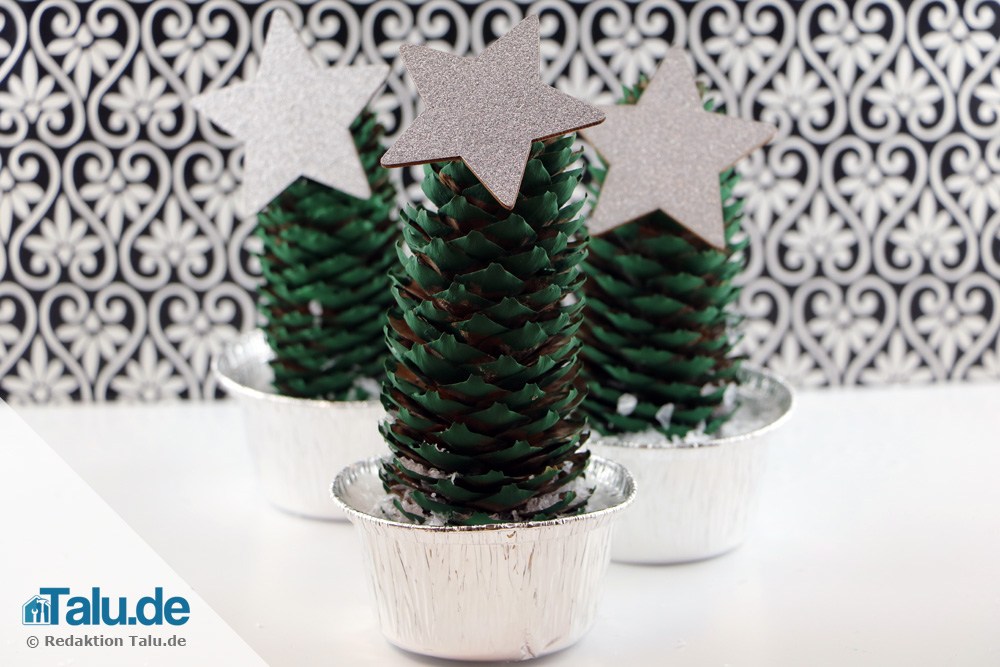 Weihnachtsbaum basteln