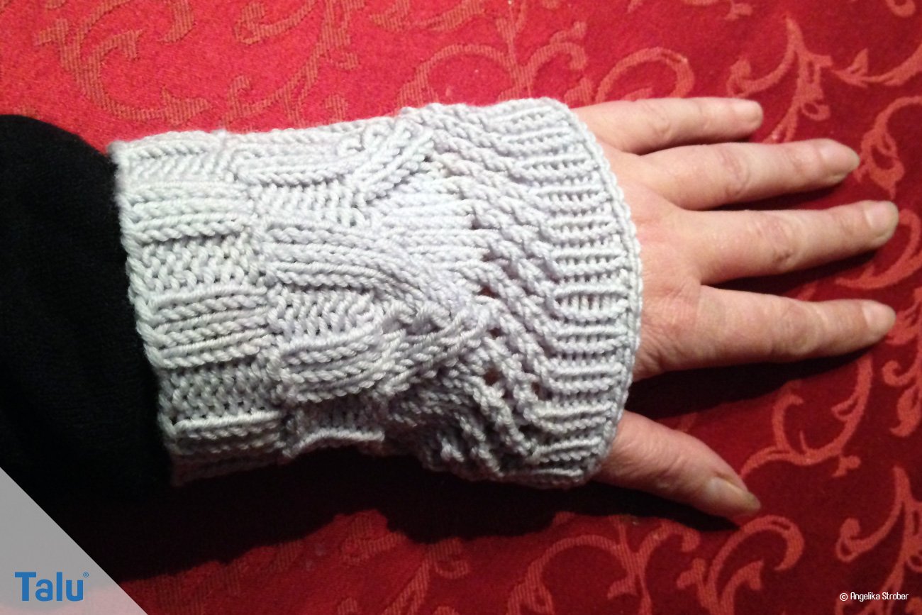 Gestrickte Handstulpe
