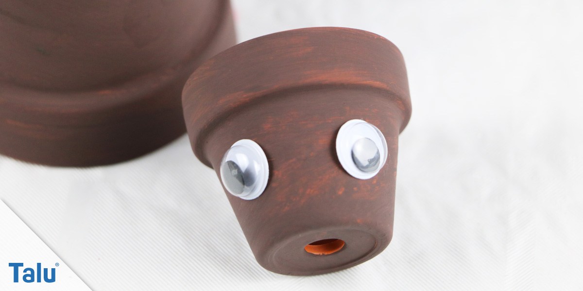 Wackelaugen aufkleben