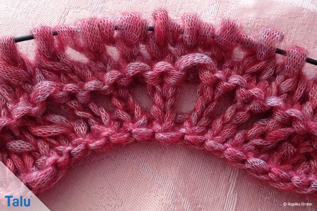 Kapuzenschal stricken