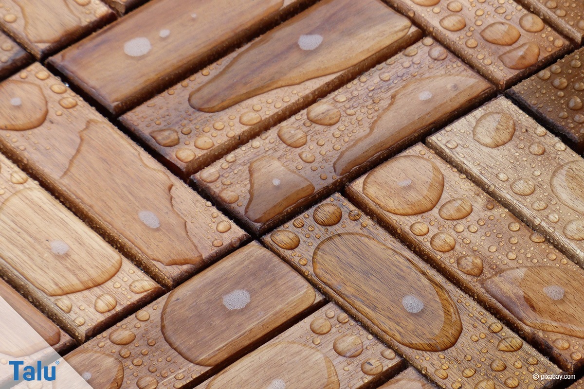 nasse Holzfliesen