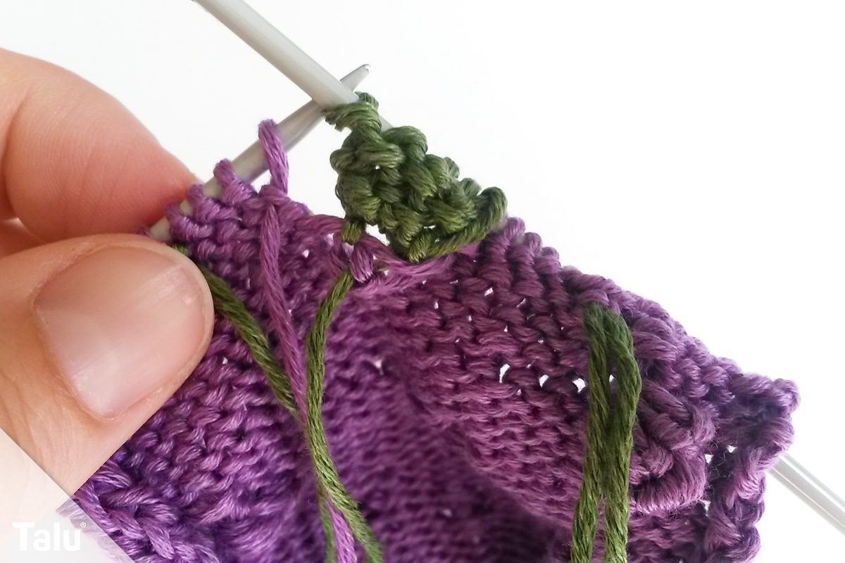 Bunte Noppen stricken