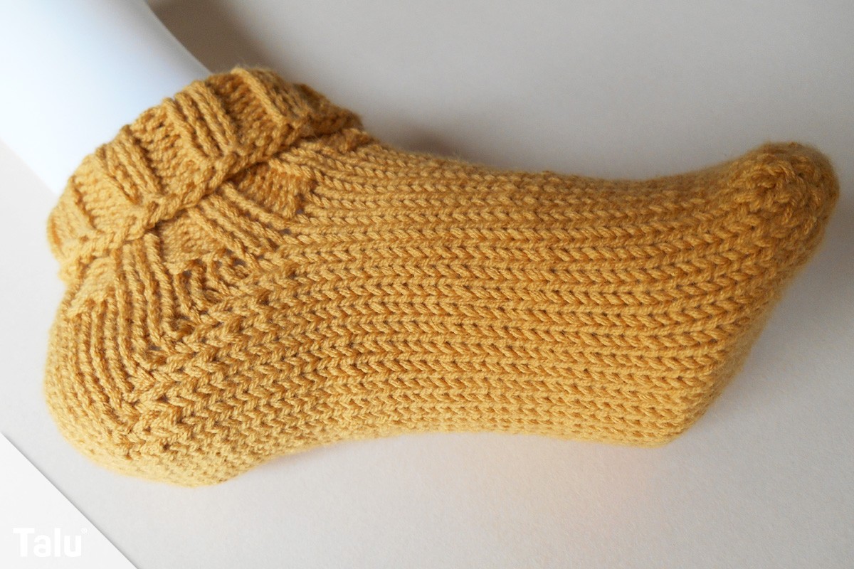 Socken stricken
