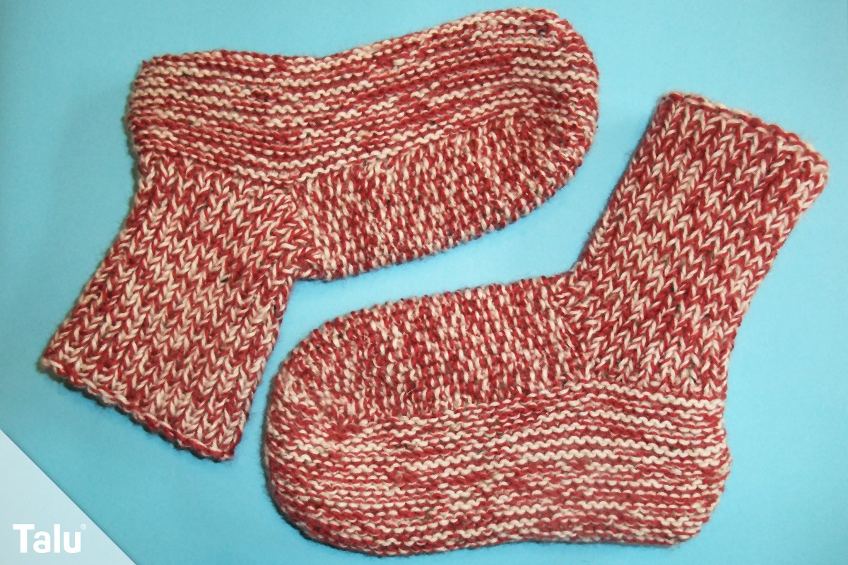 Hausschuhe stricken