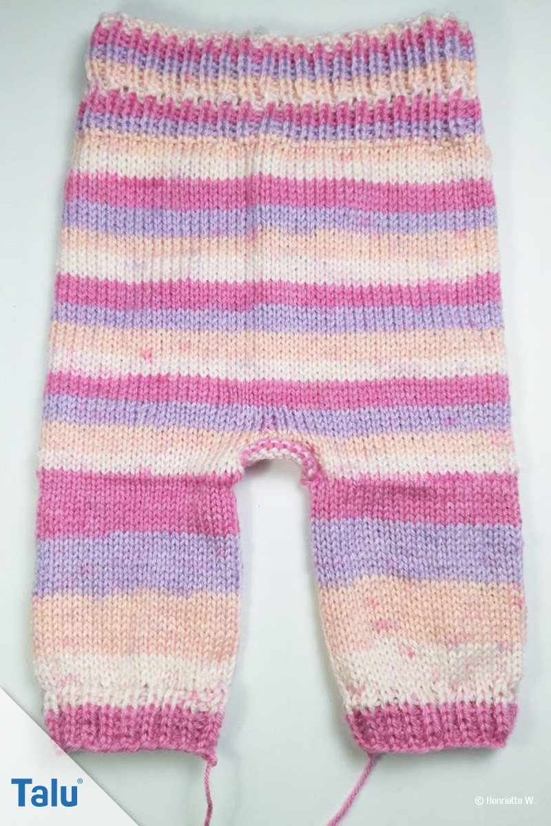 Babyhose stricken