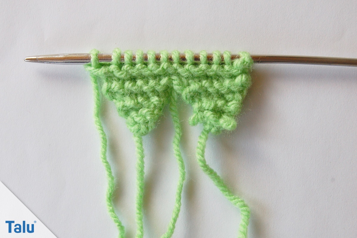 Herz stricken nach acht Reihen
