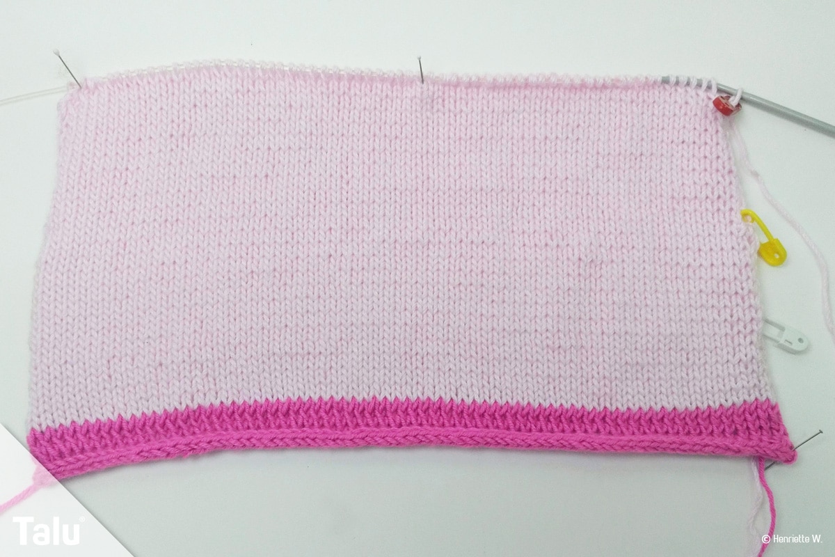 Babykleid stricken