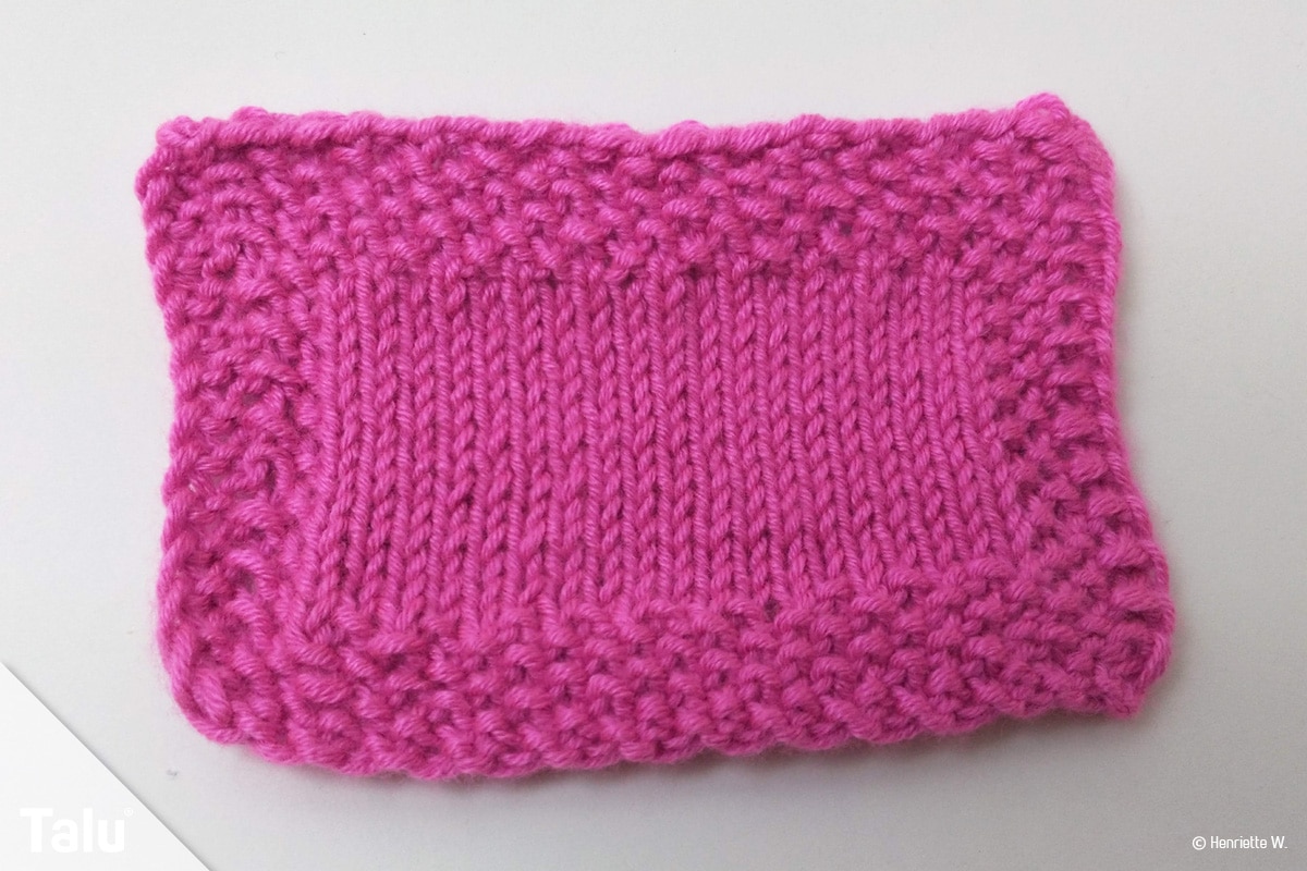 Babykleid stricken