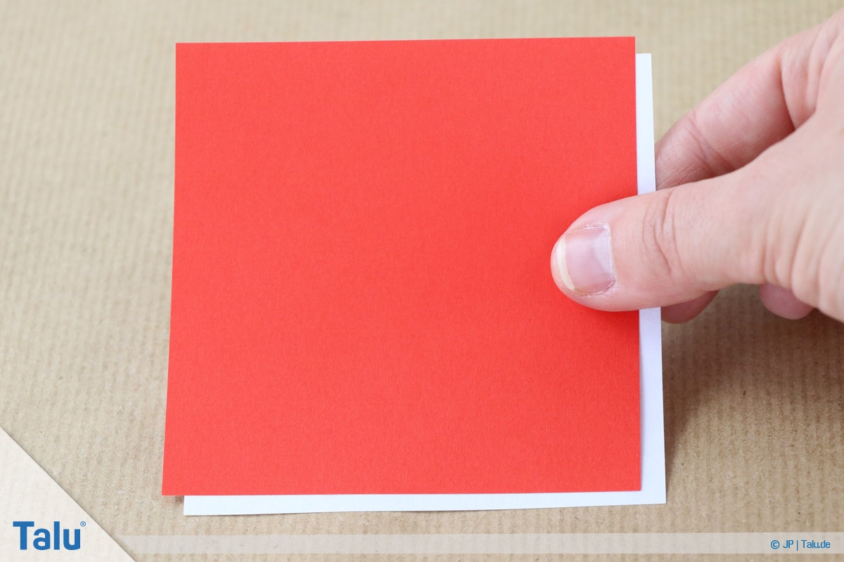 Nikolaus basteln, Variante 1, Papier zum Falten