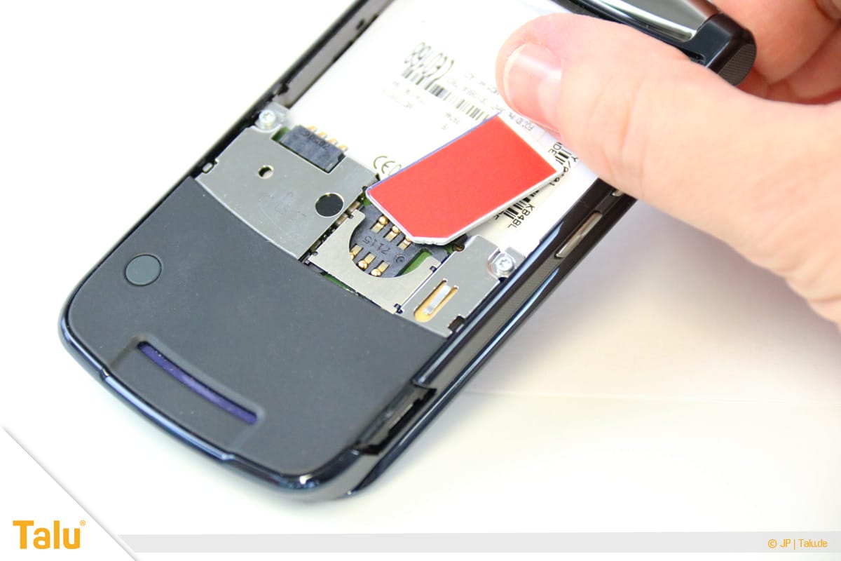 Nano/Micro SIM-Karte zuschneiden, SIM-Karte ins Handy einsetzen