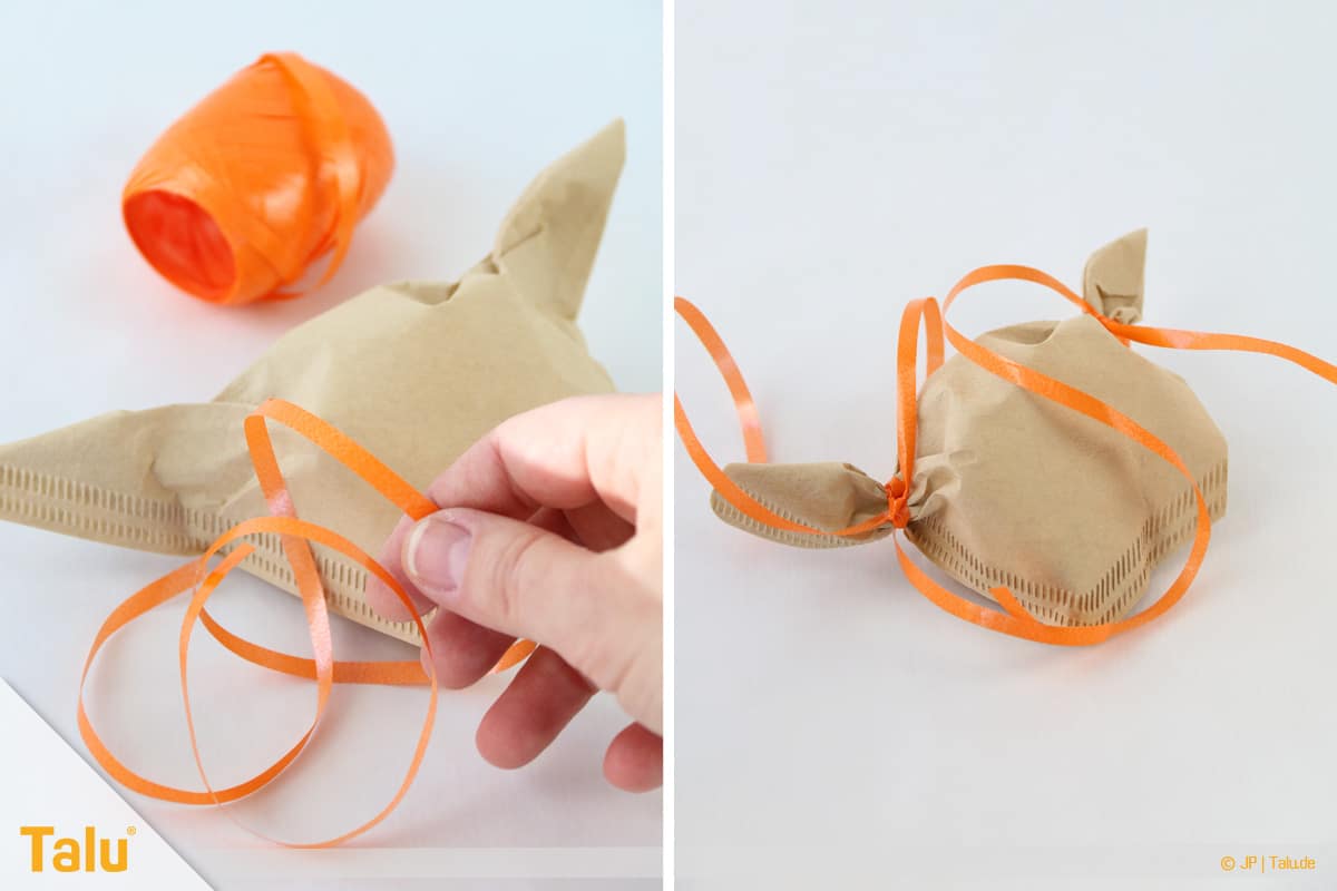 Oster basteln, Osterhase aus Filtertüte, Geschenkband verwenden