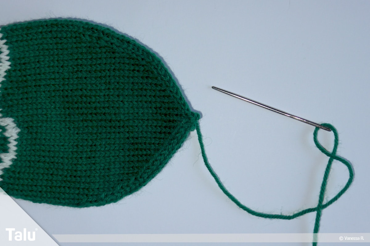 Gestrickte Socken, Norwegermuster, Bandspitze der Socke