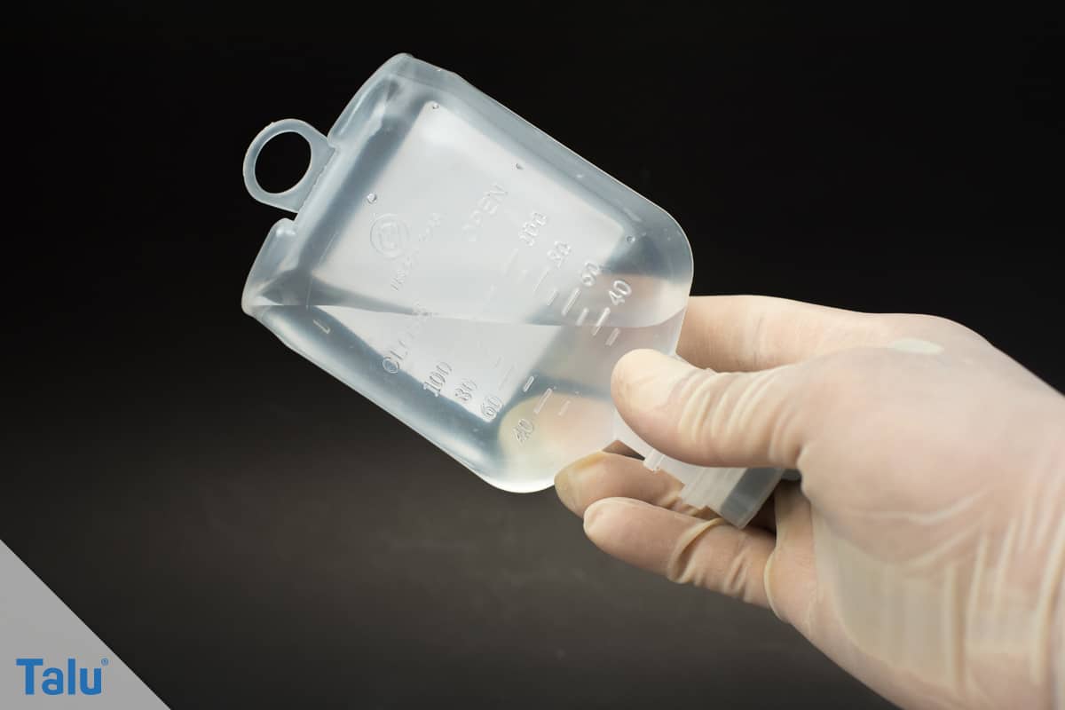 Kochsalzlösung, Haltbarkeit, Kochsalzlösung in einer Flasche