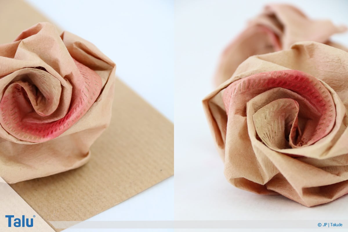Papierrosen basteln, Anleitung, Papierrosen aus Filtertüten, Rosen aus Kaffeefiltern