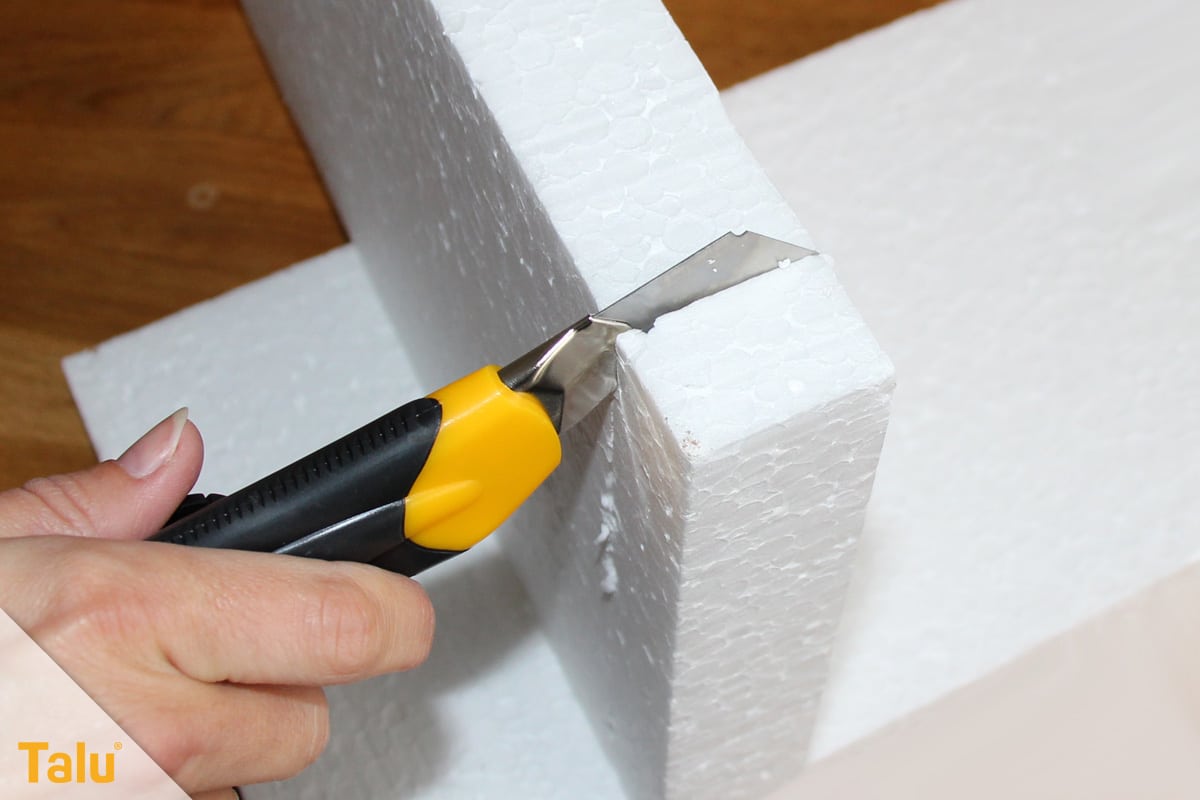 Styroporplatten kleben, Anleitung, Styropor schneiden