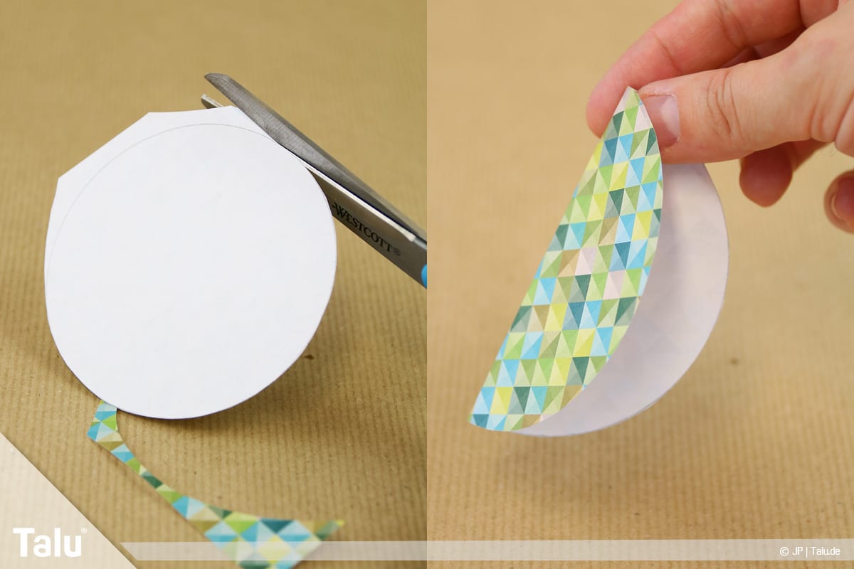 Haus aus Papier basteln, Papierhaus falten, Bäume als Deko basteln