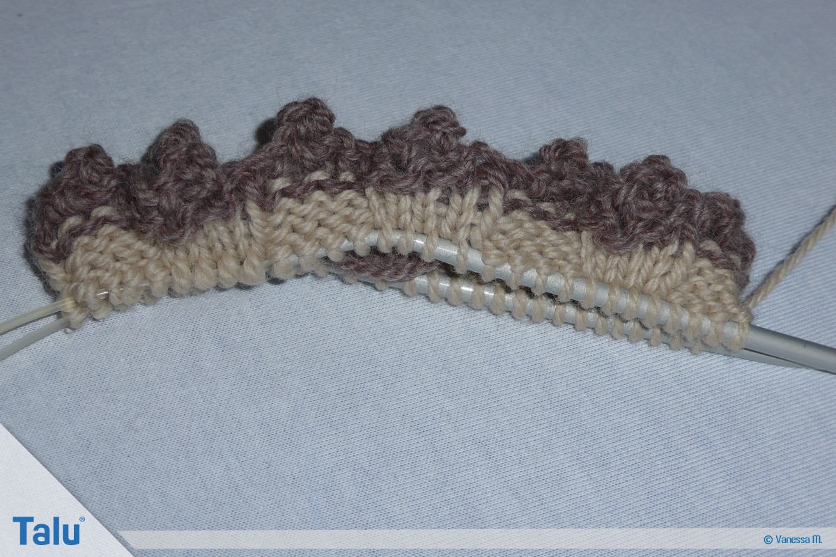 Gammlos stricken, Anleitung Hüttenschuhe, Maschen links und rechts stricken