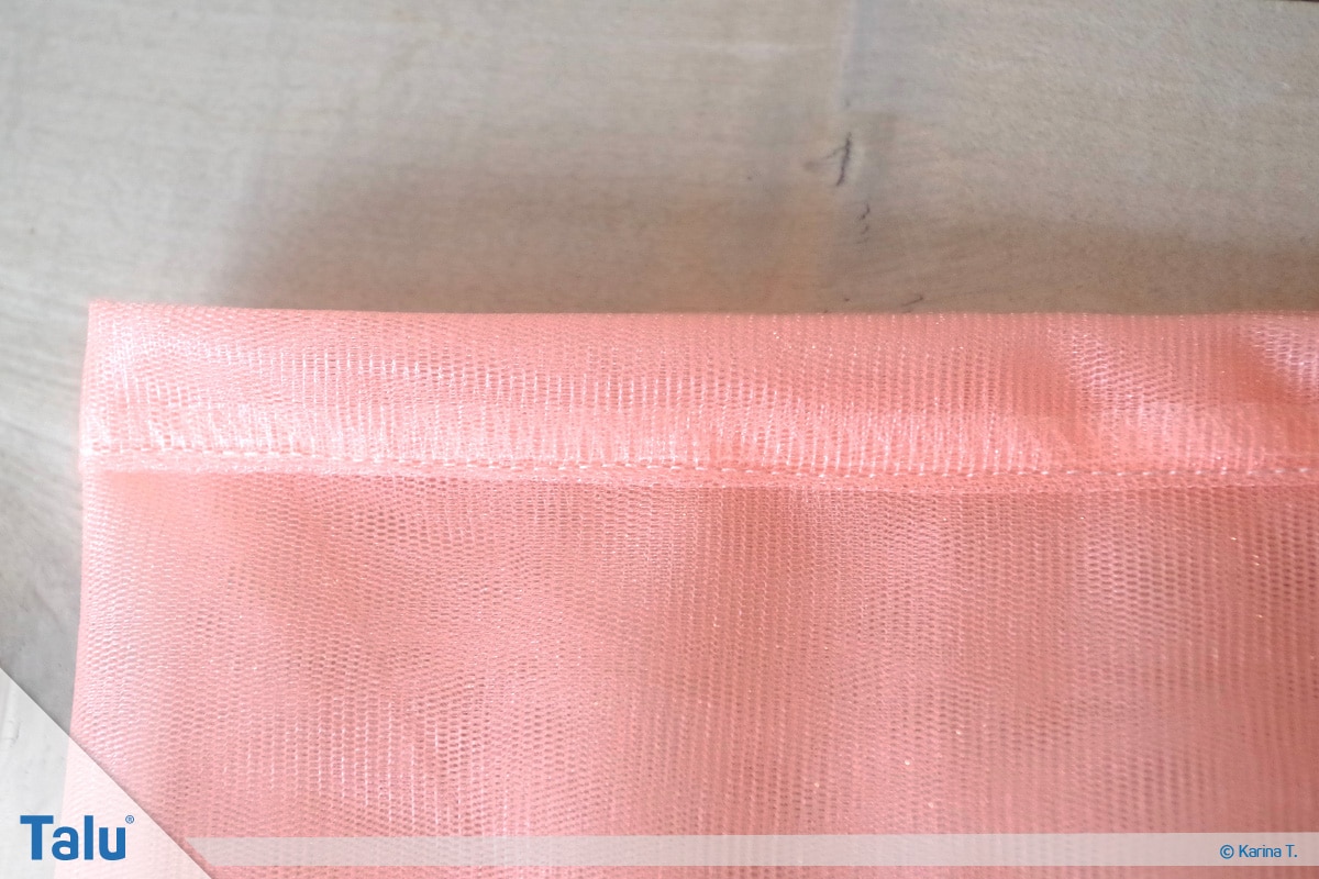 Tutu-Kleid/Rock selber machen, Anleitung, abgenähte Kante für späteren Gummibanddurchzug