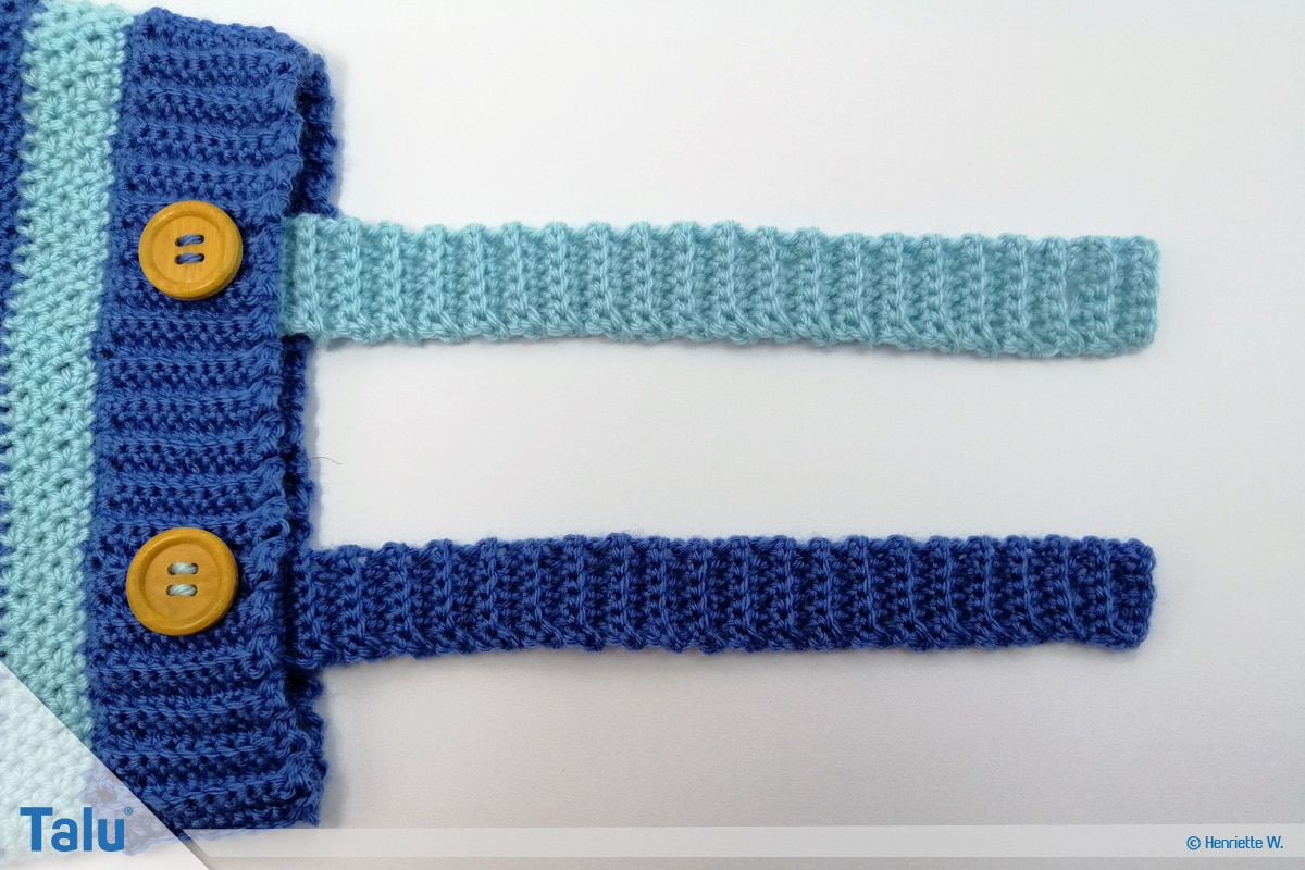 Babyhose häkeln, Anleitung Häkelhose, Hosenträger an Hose annähen