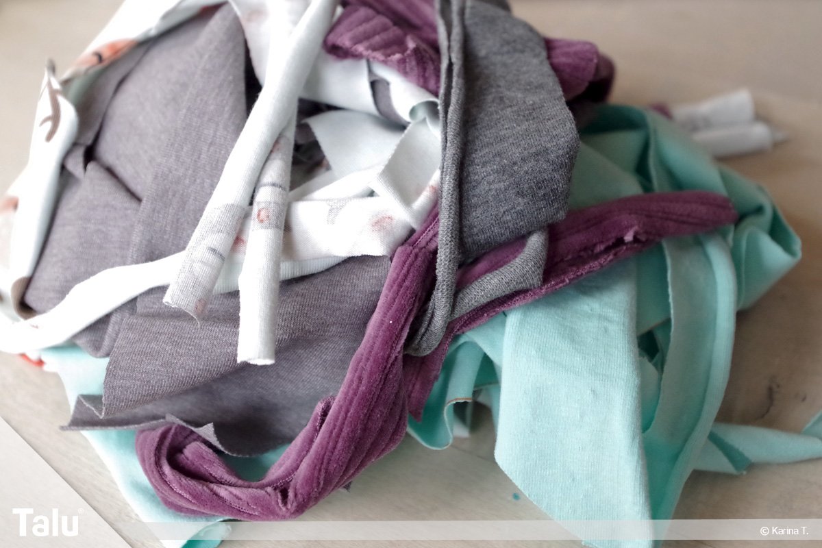 Füllmaterial für Sitzsäcke, welche Füllung, Stoffreste als Sitzsack-Füllung