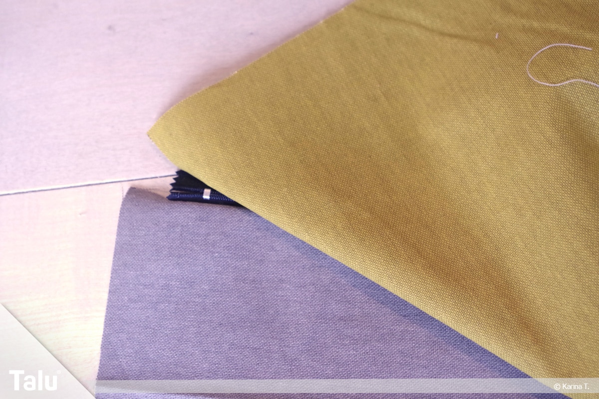 Sitzsack selber machen, Anleitung, Stoffteile liegen rechts auf rechts
