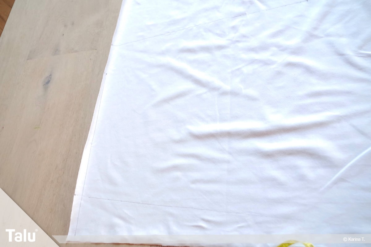 Sitzsack selber machen, Anleitung, Maßlinien auf Stoff anzeichnen und verbinden