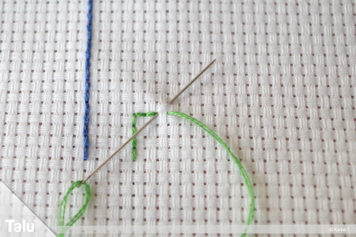 Steppstich/Rückstich, DIY-Anleitung, Steppstich beim Sticken, genähte Steppnaht-Ecke