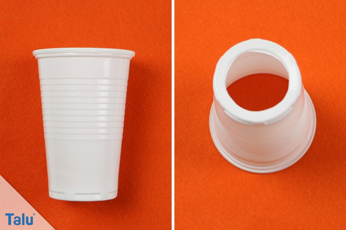 Plastikbecher