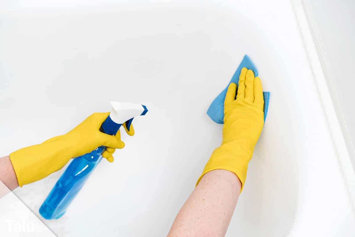 Wanne putzen