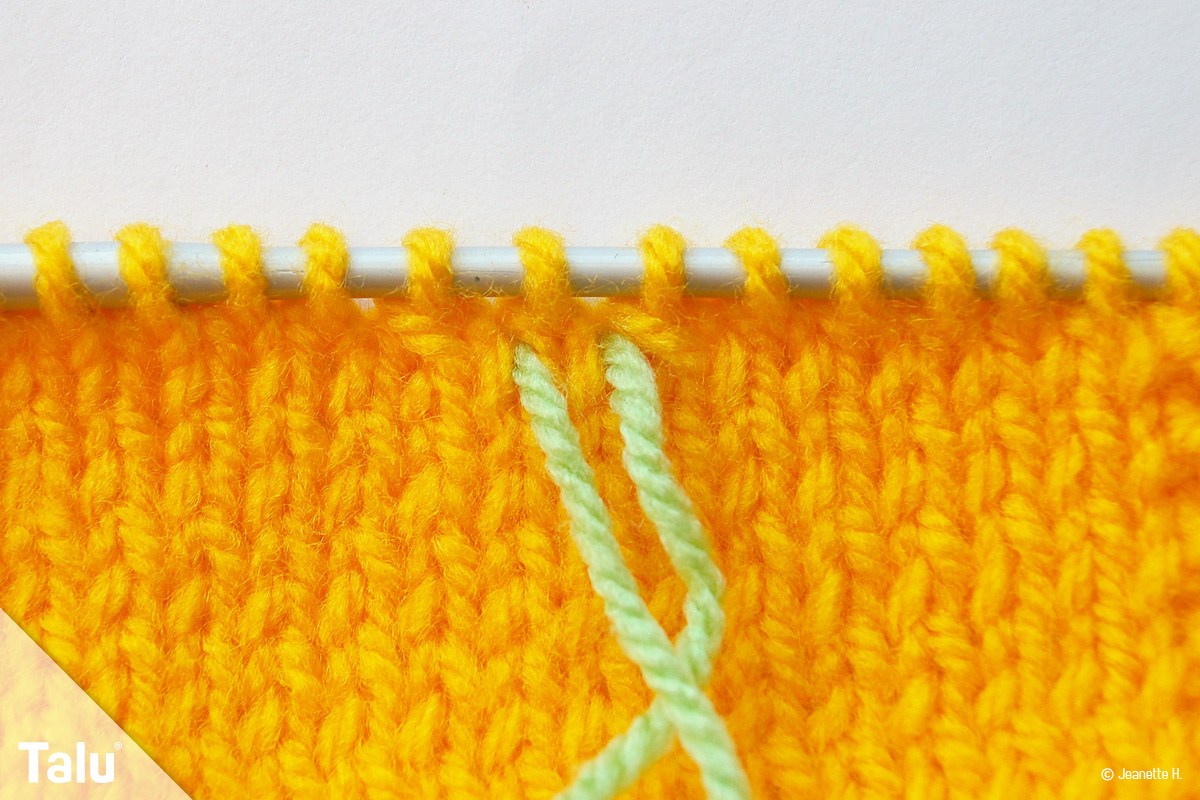 Strickkapuze arbeiten