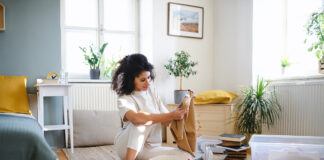 Kleidung und Schuhe aufbewahren