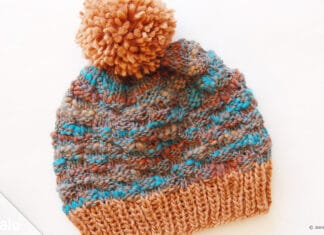 Mütze mit Bommel