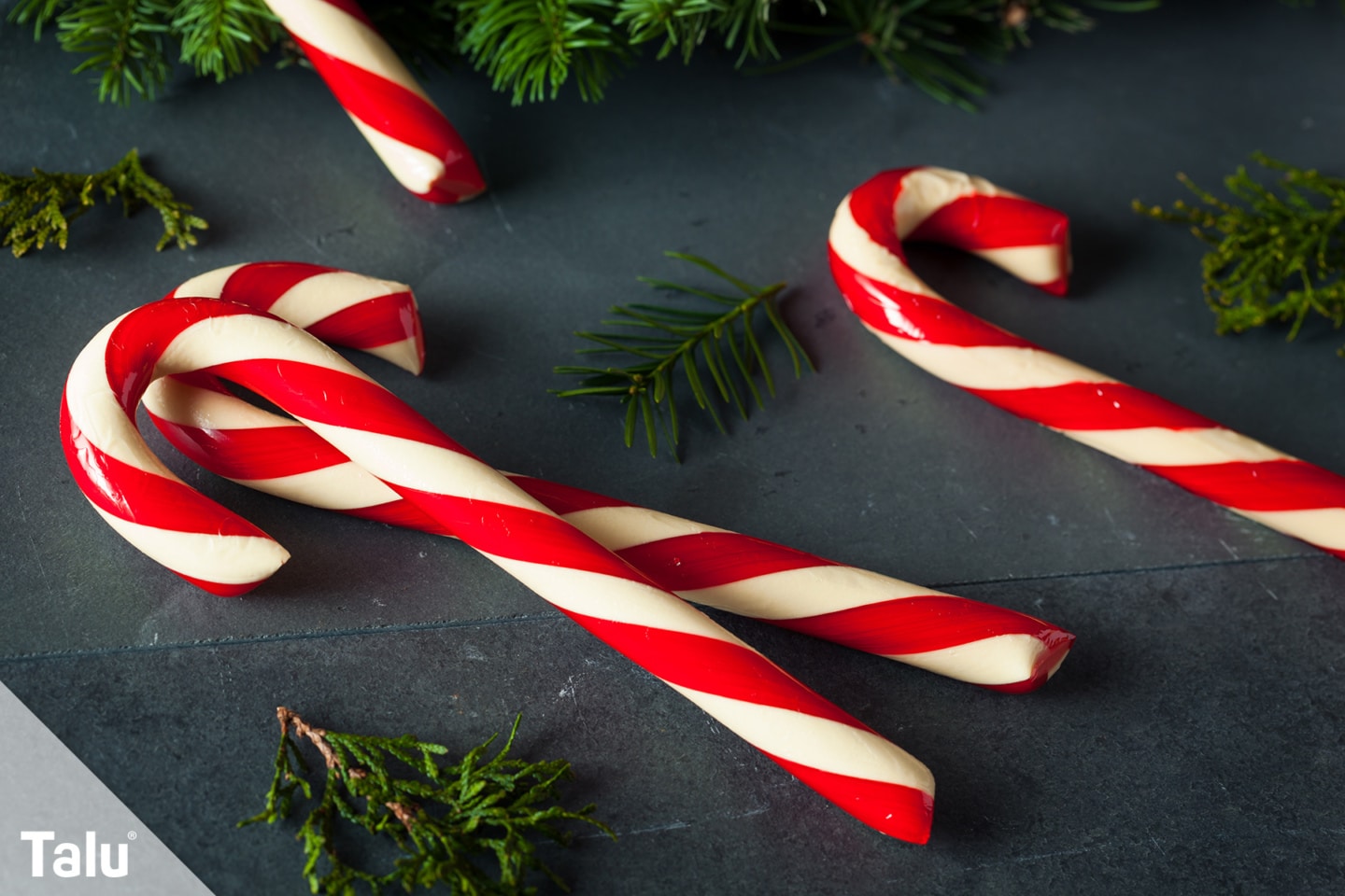Produktbild von Weihnachts Süßigkeiten Rohrstock Plüschspielzeug, 30 Cm Weihnachts Süßigkeiten Crose Plüschkissen Für Kinder Erwachsene, Cartoon Weiches Dekoratives Kissen, Bequeme Plüschdekoration Für Home Sofa