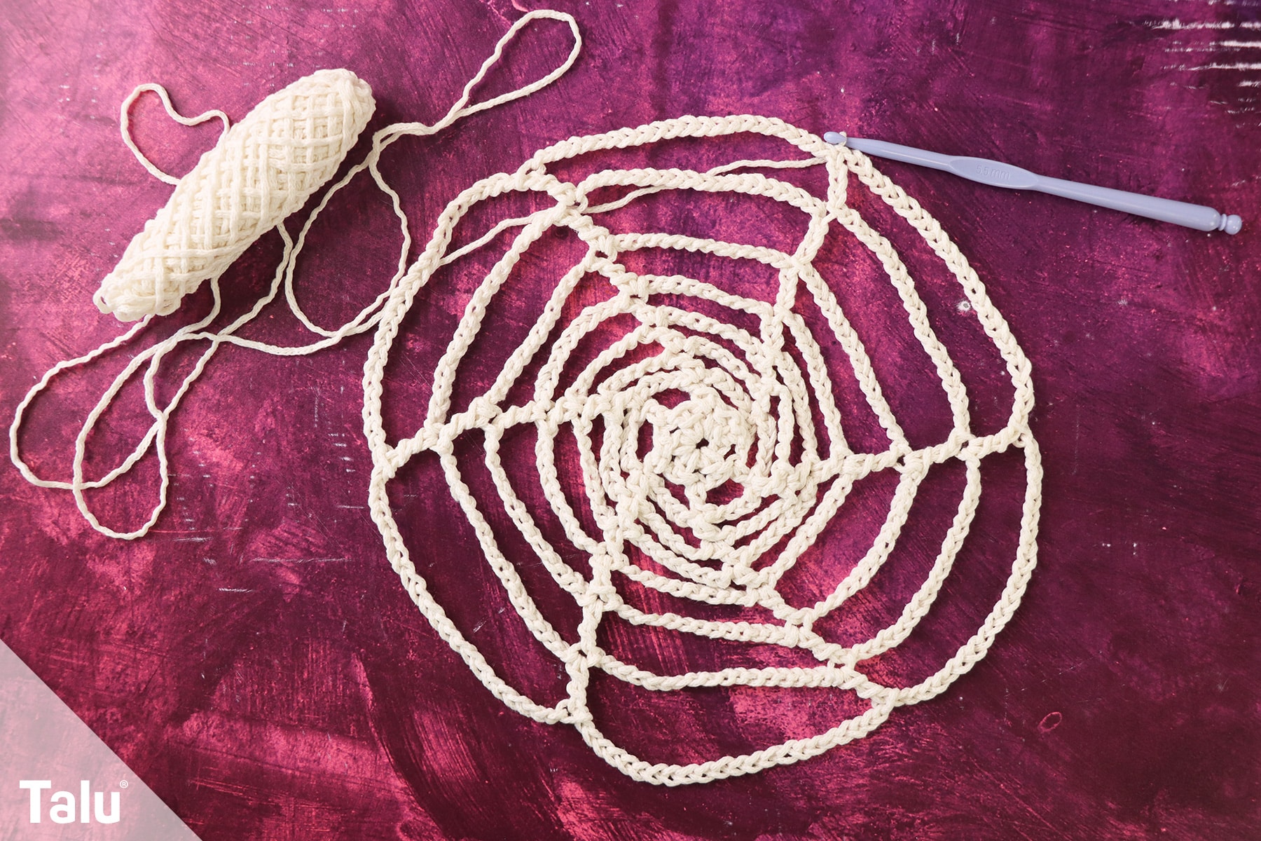 Spinnennetz häkeln